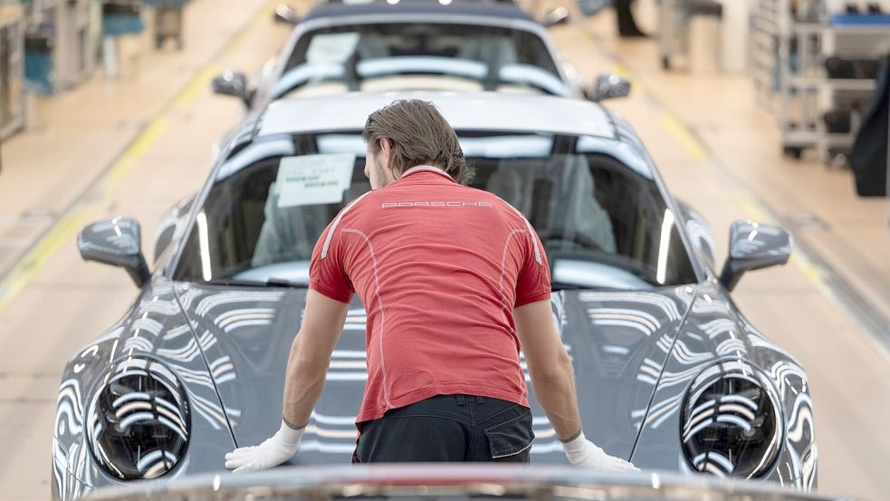 Ein Strategieschwenk kostet die Schwaben viel Geld. (Archivbild) Foto: Marijan Murat