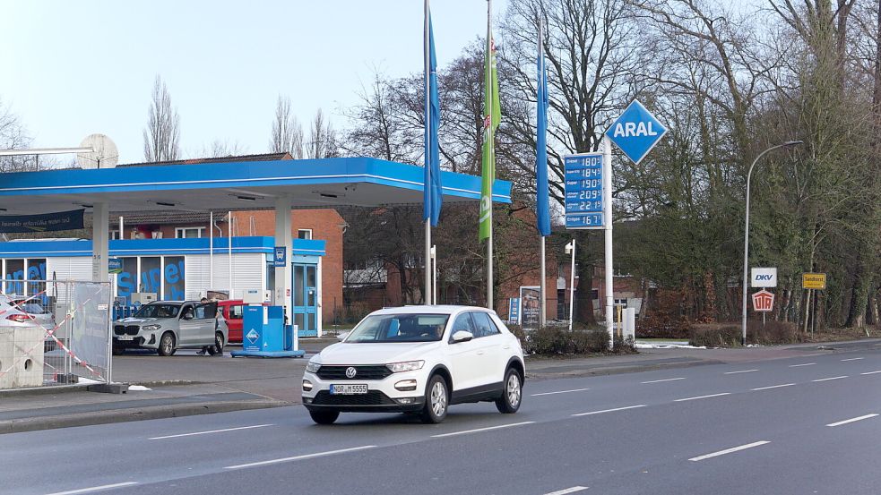 Die Aral-Tankstelle an der Esenser Straße bietet weiterhin Bio-CNG an. Foto: Jurij Babanin