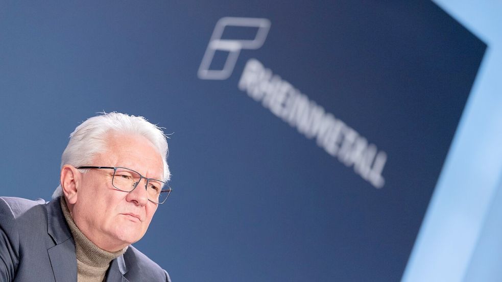Rheinmetall-Chef Armin Papperger richtet den Blick nach vorn, die Perspektiven sind blendend. Foto: Rolf Vennenbernd/dpa