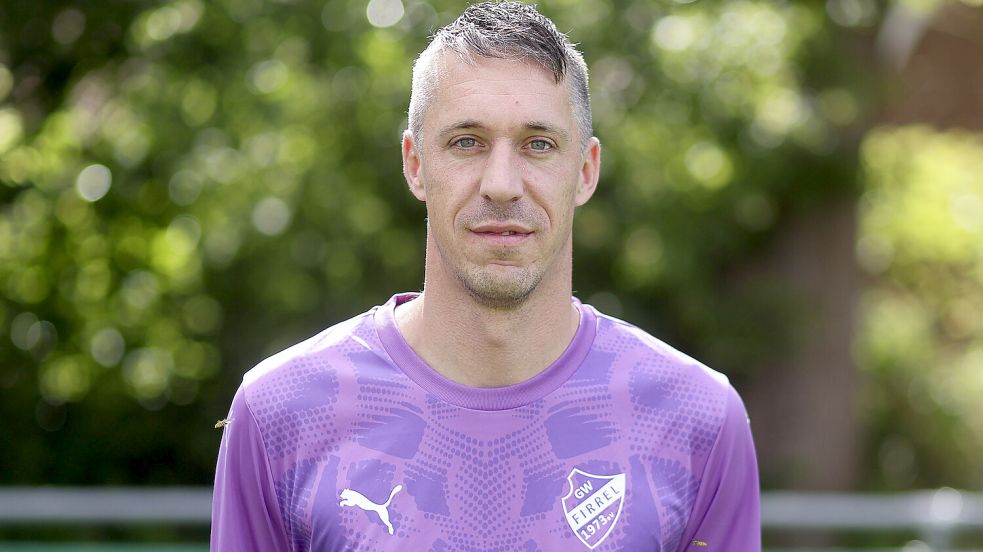 Jann Hellmers war der Held im Landesliga-Spiel am Mittwochabend. Foto: Jens Doden/ Emden