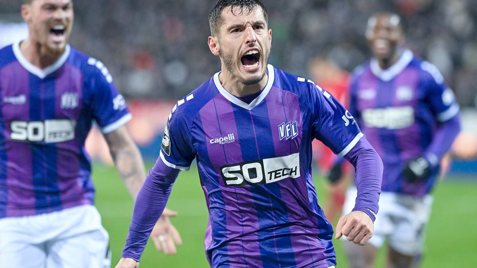 Die Entscheidung im letzten Heimspiel des VfL gegen RW Essen ist gefallen: Kurz vor Schluss verwandelt Bashkim Ajdini einen Foulelfmeter zum 2:0-Endstand. Bis heute war das der letzte Startelf-Einsatz des Außenverteidigers an der Bremer Brücke. Foto: osnapix