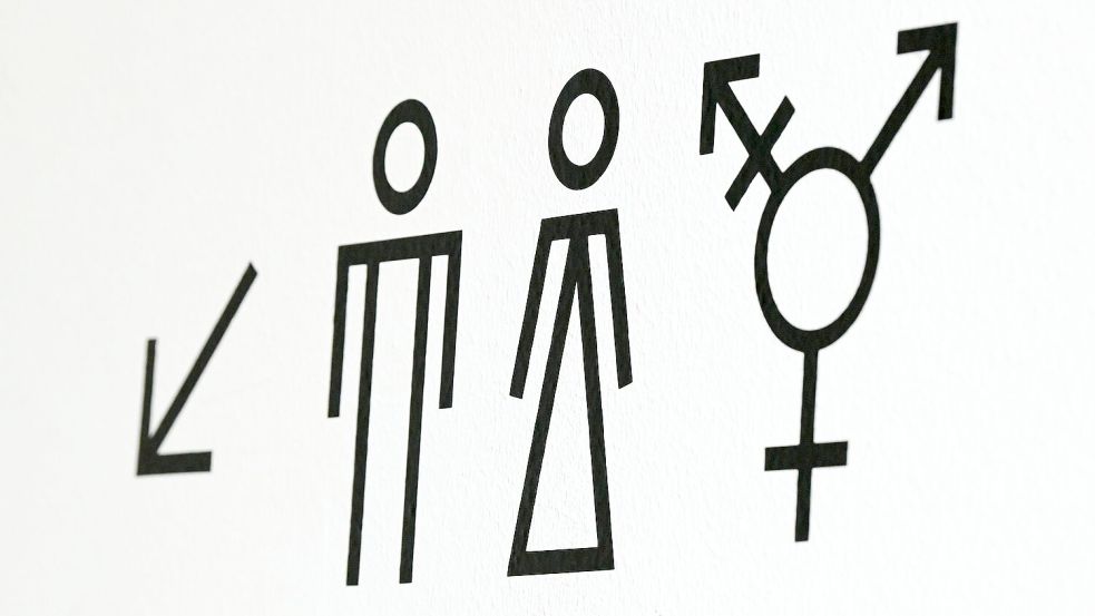 Transmenschen sind Personen, die sich dem Geschlecht, das ihnen bei Geburt zugeschrieben wurde, nicht zugehörig fühlen. (Archivbild) Foto: Jens Kalaene