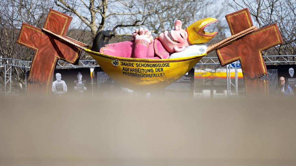 Sexualisierte Gewalt ist ein Problem in den Kirchen – aber auch an vielen anderen Orten. Foto: dpa/Friso Gentsch