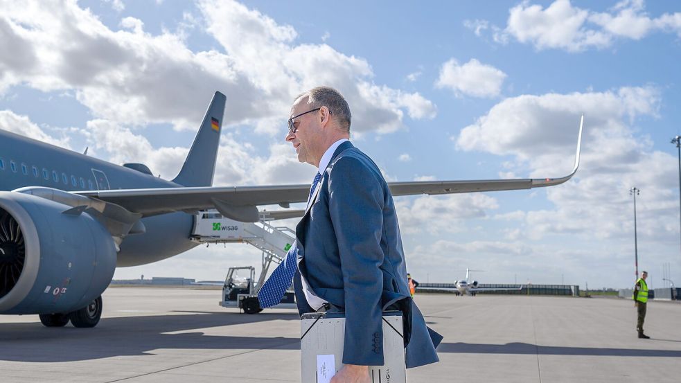 Abflug nach Norwegen: Schon wieder ist Friedrich Merz auf Reisen, während das Land die nächste Krise zu bewältigen hat. Foto: Soeren Stache