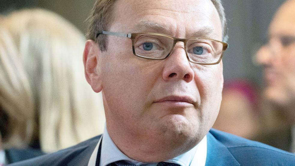 Fridman ist laut EU der Gründer und einer der Anteilseigner der Alfa Group, zu der die wichtigste Bank Russlands, die Alfa Bank, gehört. (Archivbild) Foto: Pavel Golovkin/AP Pool/AP