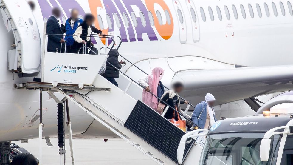 Beim Resettlement-Verfahren schlägt das UN-Flüchtlingshilfswerk (UNHCR) den Aufnahmestaaten besonders schutzbedürftige Menschen vor. (Archivfoto) Foto: Michael Matthey