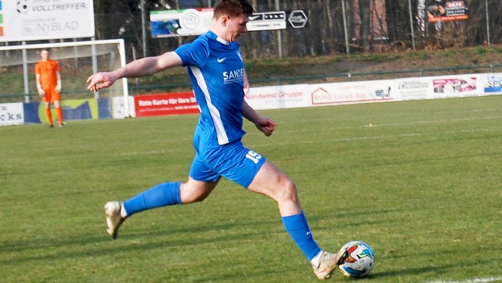 Jörn Grosch erzielte das Ehrentor für Blau-Weiß Papenburg. Foto: Reemts