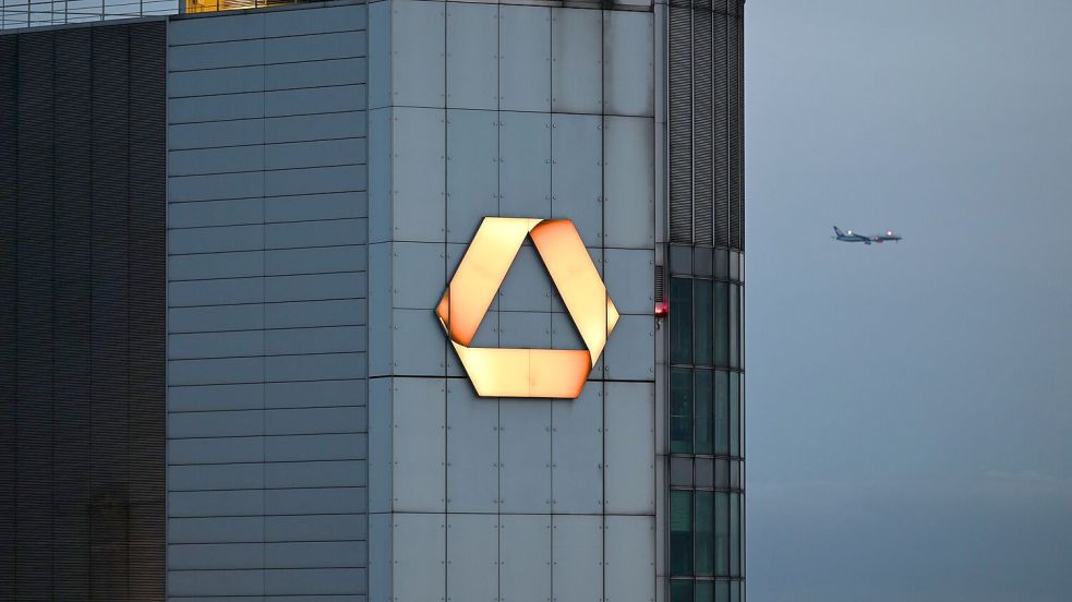 Die Commerzbank in Frankfurt will unabhängig bleiben (Archivbild) Foto: Arne Dedert