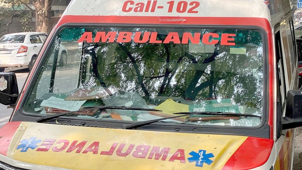 Bei einem Brand auf der Intensivstation eines Krankenhauses in Ostindien sterben mehrere Menschen. (Symbolbild) Foto: Dirk Godder/dpa