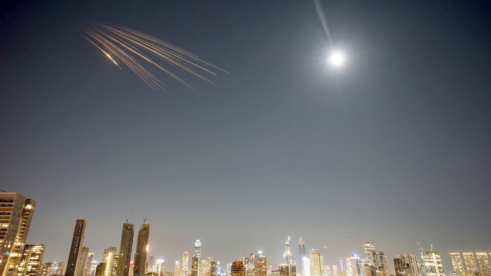 Israel wird vom Iran aus weiterhin mit Raketen beschossen. Foto: Ohad Zwigenberg/AP/dpa