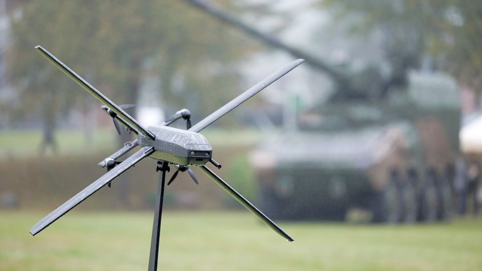 Teilautonome Waffen werden im Krieg gegen den Iran als Geheimwaffe eingesetzt – im Ukraine-Krieg kommen noch eigenständigere „Kamikazedrohnen“ zum Einsatz. Foto: picture alliance/dpa