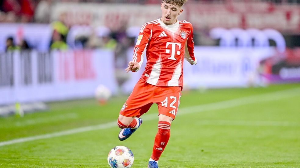 Darf womöglich bald auch das DFB-Trikot tragen: Bayerns Jungstar Lennart Karl. (Archivbild) Foto: Harry Langer