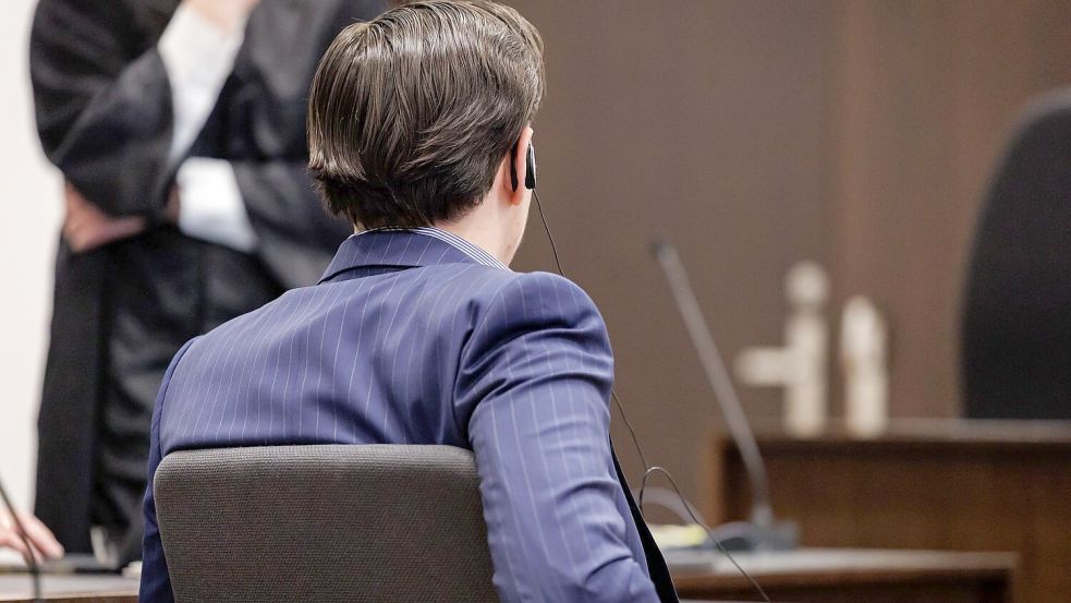 Nach der Tat floh der Angeklagte laut den Ermittlungen mit seinen Begleitern nach Frankreich, wo er sich der Polizei stellte. (Archivbild) Foto: Daniel Karmann