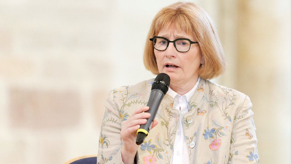 „Auch in Ostfriesland ist der Mitgliederrückgang spürbar“, sagt Dr. Susanne Bei der Wieden, Kirchenpräsidentin der Evangelisch-reformierten Kirche mit Sitz in Leer. Foto: Foto: Friso Gentsch/dpa