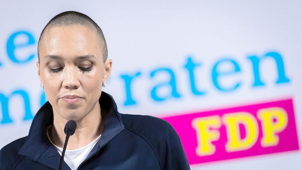 FDP-Generalsekretärin Büttner musste bereits die zweite herbe Wahlniederlage in diesem Jahr erklären. Foto: Christoph Soeder/dpa