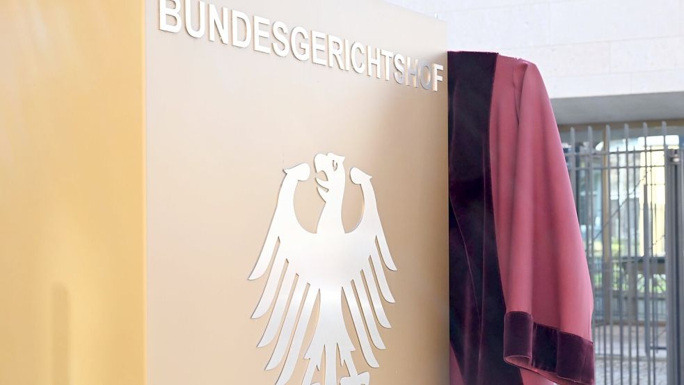 Die rote Robe ist seit Jahrzehnten Amtstracht an Deutschlands obersten Gerichtshöfen. Foto: Uli Deck