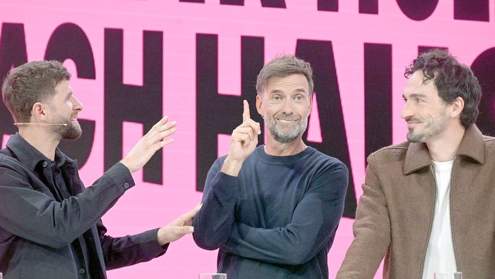 Illustre Telekom-Experten für die WM: Thomas Müller (l), Jürgen Klopp (M) und Mats Hummels. Foto: Felix Hörhager