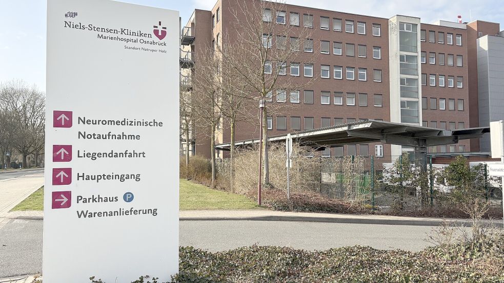 Die Klinik am Natruper Holz in Osnabrück steht zum Verkauf. Dieser Gebäudetrakt steht leer und soll möglicherweise in Wohnraum umgewandelt werden. Foto: Wilfried Hinrichs