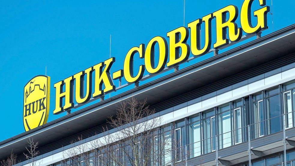 Die HUK-Coburg erwartet steigende Preise in der Kfz-Versicherung. (Archivbild) Foto: Pia Bayer/dpa