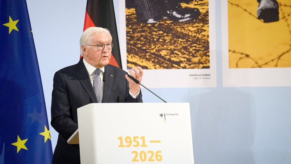 Steinmeier sprach bei der Jubiläumsveranstaltung zu 75 Jahren Wiedergründung des Auswärtigen Amts Foto: Bernd von Jutrczenka/dpa