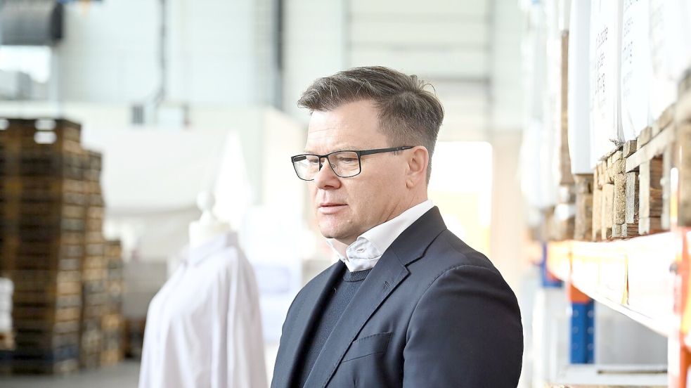 Wünscht sich von Kundinnen und Kunden mehr Qualitätsbewusstsein: Bundesumweltminister Schneider. Foto: Lilli Förter