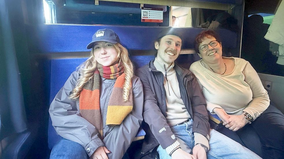 Viele Reisende freuen sich, dass es wieder einen Nachtzug zwischen der französischen und deutschen Hauptstadt gibt. Foto: Michael Evers/dpa