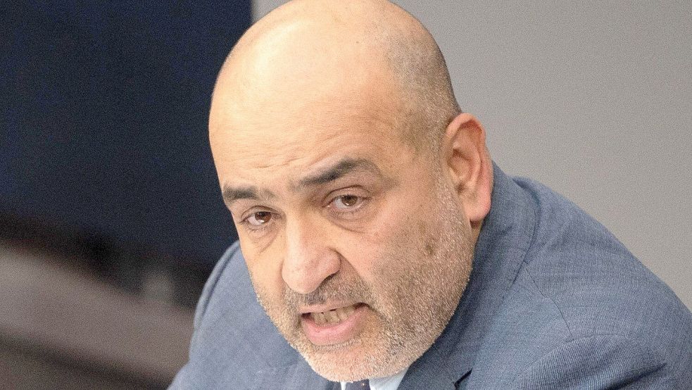 Der grüne Außenpolitker Omid Nouripour floh einst mit seiner Familie aus Iran. Das Regime haben den Krieg gegen die USA seit Jahrzehnten vorbereitet. Foto: Alicia Windzio