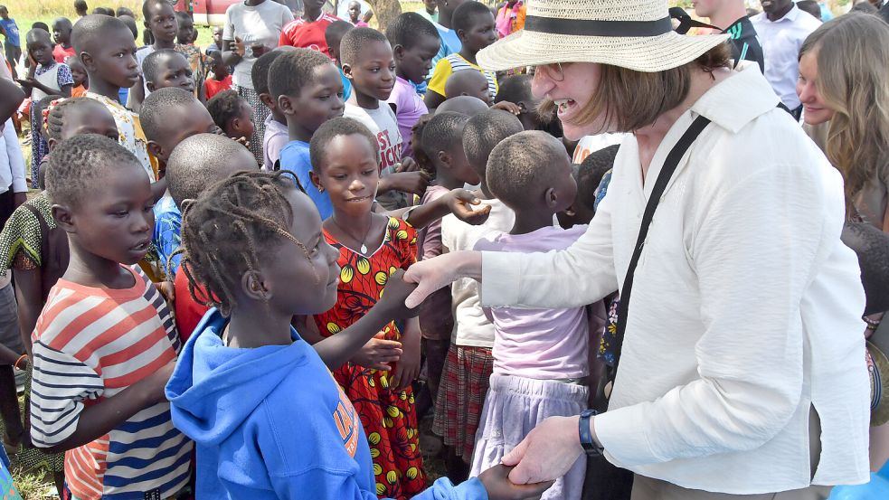 Hilde Meeuw aus Remels kam mit den Menschen in Uganda in Kontakt. Foto: privat