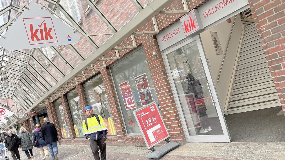 Hier ist viel Lauf: die Innenstadtfiliale von Kik in der Neutorstraße. Fotos: Stephanie Schuurman