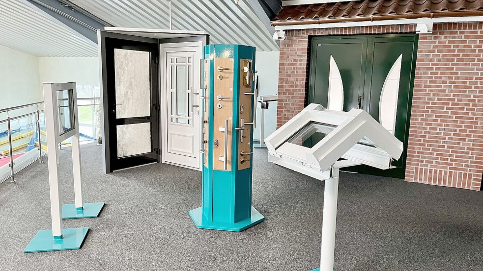 Auch Haustüren sowie Füllungen gehören zum Portfolio. Foto: Bleeker