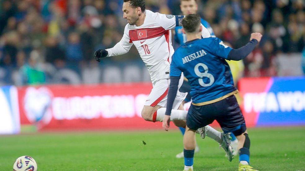 Calhanoglu am Ball. Foto: Visar Kryeziu