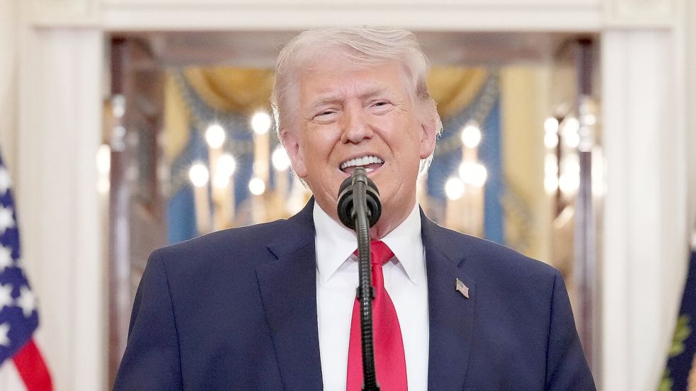 US-Präsident Donald Trump spricht von enormen Fortschritten im Krieg gegen den Iran. Teheran widerspricht den US-Erfolgsmeldungen. Foto: Alex Brandon