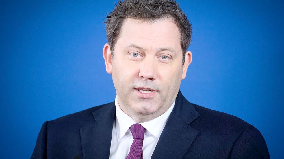 Der Finanzminister zeigt sich auch offen für Gespräche zu Vorschlägen aus der Union. (Archivbild) Foto: Bernd von Jutrczenka/dpa