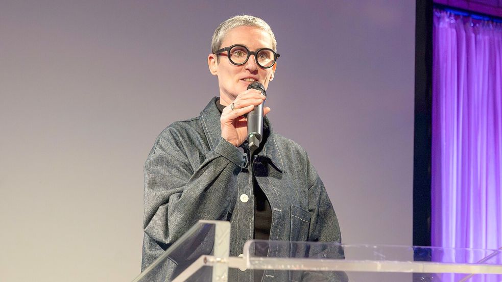 Steht zu ihrem Programm, auch wenn es Kritik gibt: Katrin Mundt, Künstlerische Leiterin des European Media Art Festivals Osnabrück, des EMAF. Foto: Steve Weber