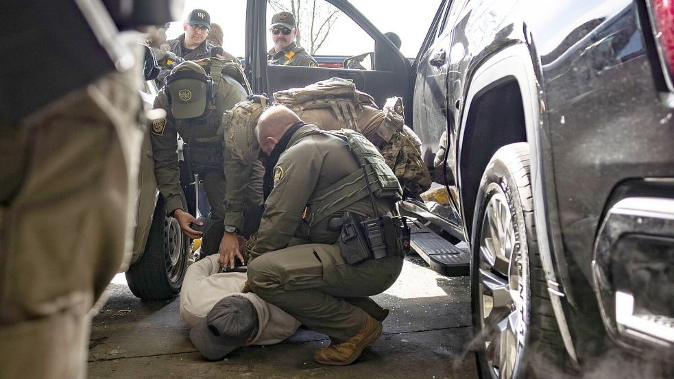 Razzien kommen in der Amtszeit Trumps häufiger vor. (Archivbild) Foto: Ashlee Rezin/Chicago Sun-Times v