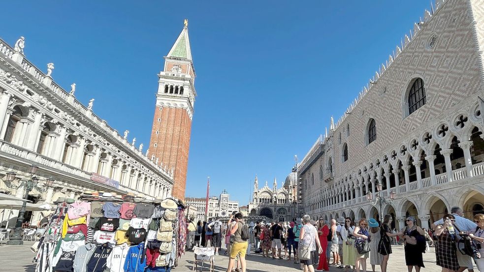Venedig kostet für Tagesbesucher jetzt wieder Eintritt. (Archivbild) Foto: Christoph Sator/dpa