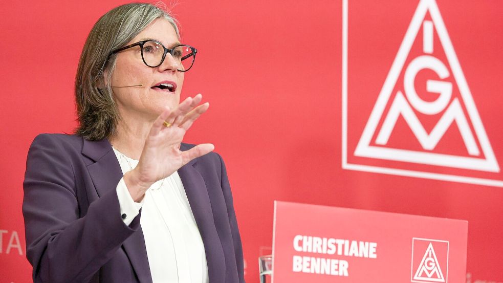 IG-Metall-Chefin Benner fordert mehr Flexibilität beim Verbenner-Aus. (Archivbild) Foto: Hannes P Albert/dpa