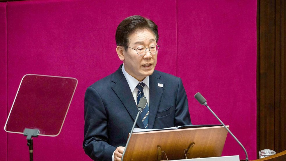 Südkoreas Präsident Lee Jae Myung steht seit Beginn des Iran-Kriegs vor großen Herausforderungen. Die ostasiatische Volkswirtschaft ist stark von Energielieferungen aus Nahost abhängig. (Archivbild) Foto: Jintak Han