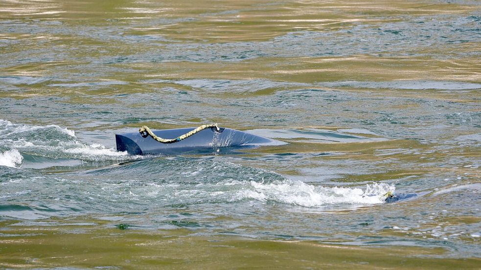 Außerhalb des Wassers sind die Anlagen kaum zu sehen. (Archivbild) Foto: Thomas Frey/dpa