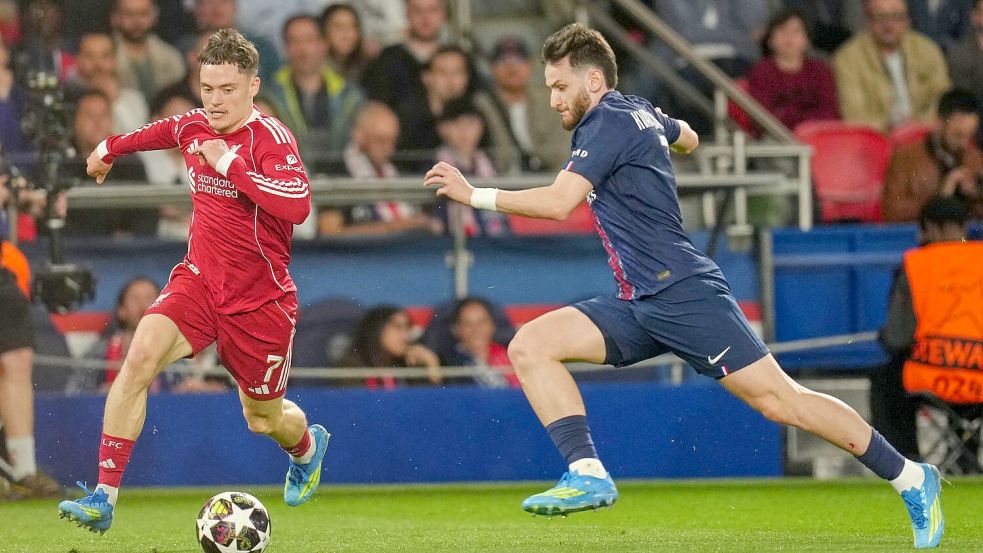Florian Wirtz (links) und der FC Liverpool unterlagen bei Paris Saint-Germain. Foto: Aurelien Morissard