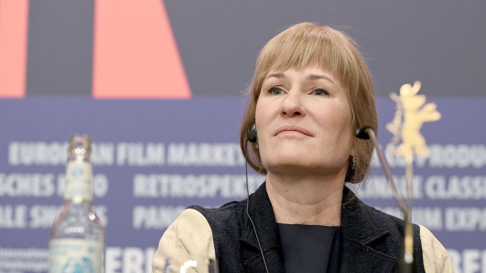 Valeska Grisebach tritt in Cannes mit „Das geträumte Abenteuer“ an. (Archivbild) Foto: Jens Kalaene