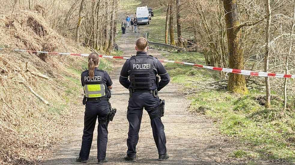 Die Ermittlungen gehen in alle Richtungen. Foto: Berthold Stamm/dpa