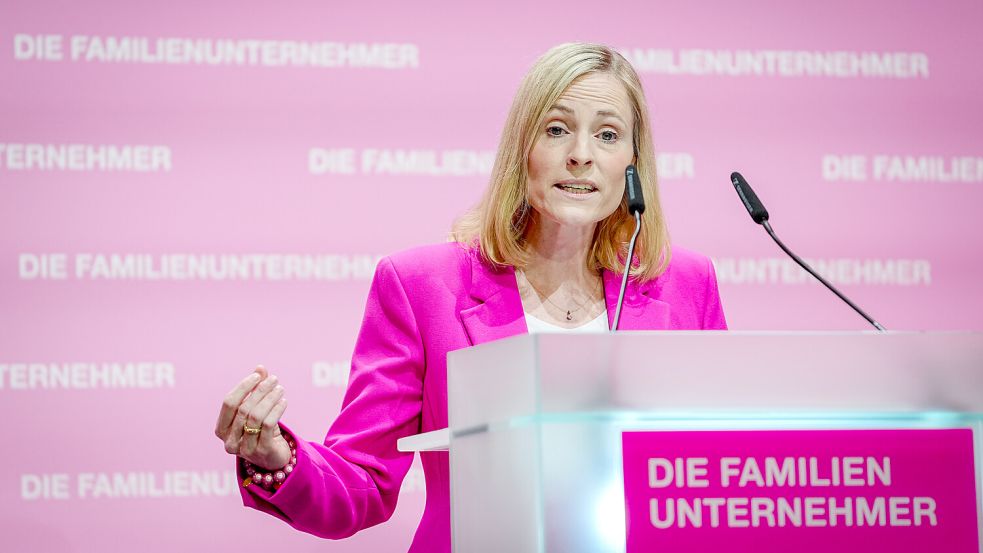 Marie-Christine Ostermann ist Präsidentin des Verbandes „Die Familienunternehmer“. Sie spricht im Clasen Talk über die deutsche Wirtschaft und welche Reformen sie sich wünscht. Foto: dpa/picture alliance/Kay Nietfeld
