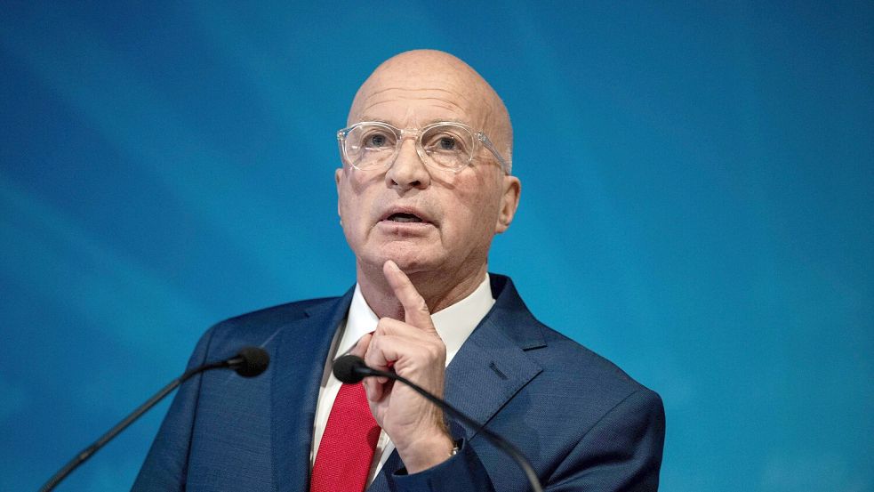 Ein rechter Politiker, kein Extremist: Rüdiger Lucassen zieht sich als verteidigungspolitischer Sprecher der AfD-Bundestagsfraktion zurück. Offenbar kam er damit seiner Abwahl zuvor. Foto: Fabian Strauch