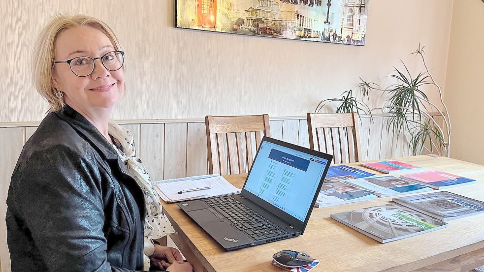 Seit 2020 wird auch Online-Unterricht angeboten. So können die Teilnehmer von zu Hause aus ihre Sprachkenntnisse verbessern. Bild: Bleeker