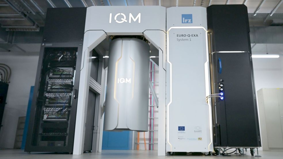 Der europäische Quantencomputer Euro-Q-Exa des finnischen Unternehmens IQM in Garching bei München. In dem Rechner steckt auch deutsche Technologie. (Archiv) Foto: Malin Wunderlich