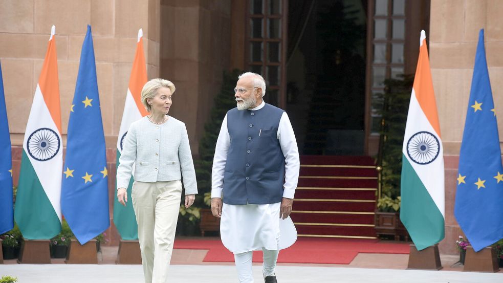 Auf gute Partnerschaft: Als „Mutter aller Abkommen“ bezeichnet Ursula von der Leyen das Handelsabkommen zwischen der EU und Indien unter Premier Narendra Modi. Foto: IMAGO/Pacific Press Agency