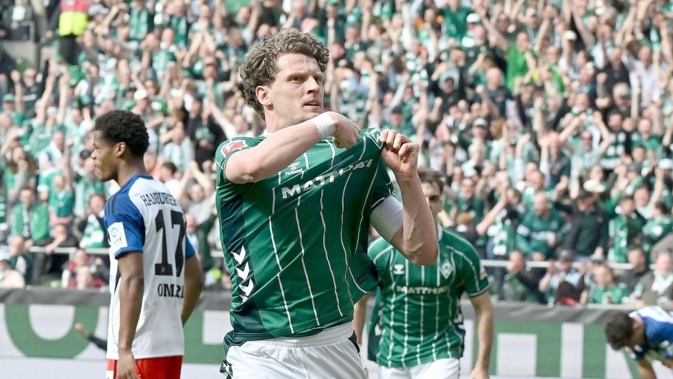 Derby-Held: Werder Bremens Jens Stage nach dem ersten von zwei Toren gegen den Hamburger SV. Foto: Carmen Jaspersen