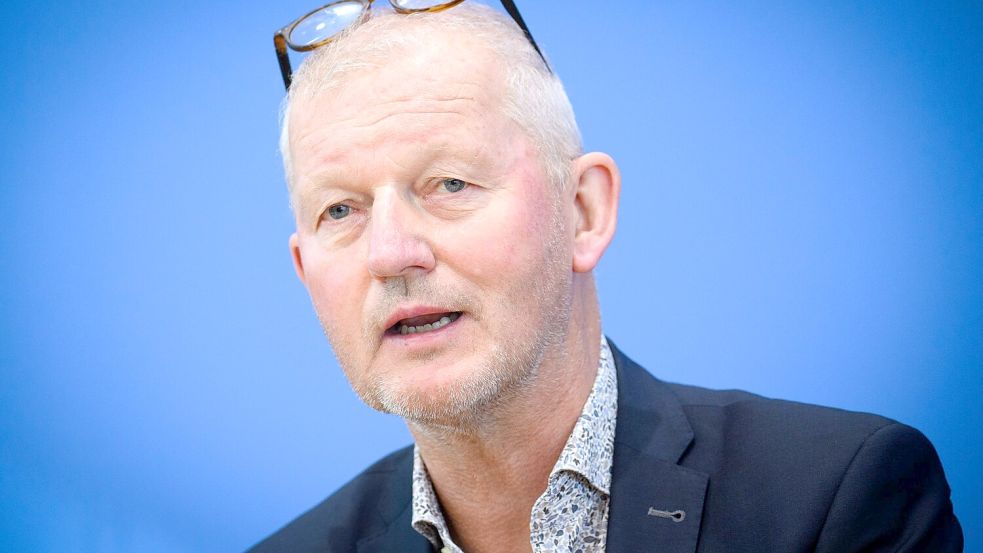 Der Erziehungswissenschaftler Olaf Köller sieht neben den Risiken auch die Chancen für Jugendliche im digitalen Raum. (Archivbild) Foto: Bernd von Jutrczenka/dpa