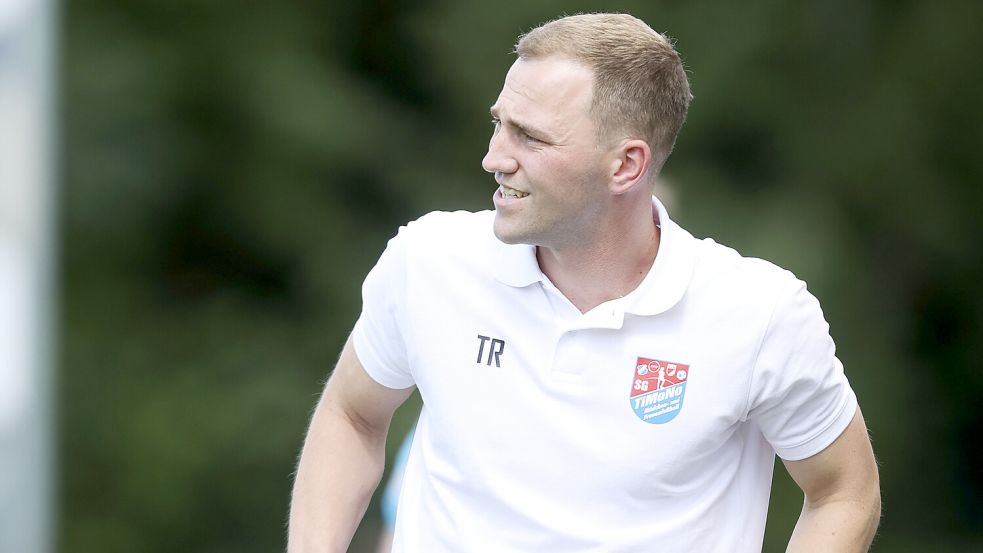 TiMoNo-Trainer Jan-Henrik Koppelkamm möchte mit seiner Mannschaft aufsteigen. Foto: Jens Doden, Emden